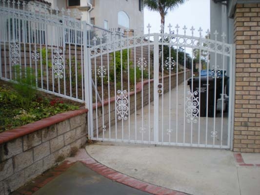 DBLG-double-gates-15