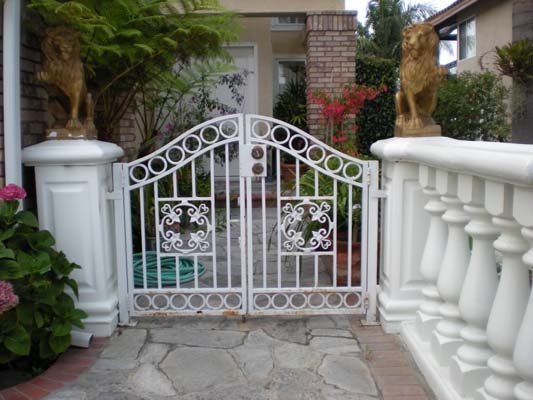 DBLG-double-gates-16