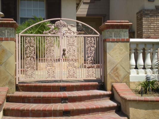 DBLG-double-gates-20