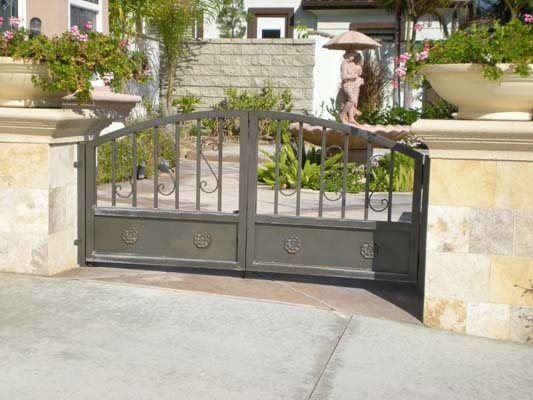 DBLG-double-gates-27