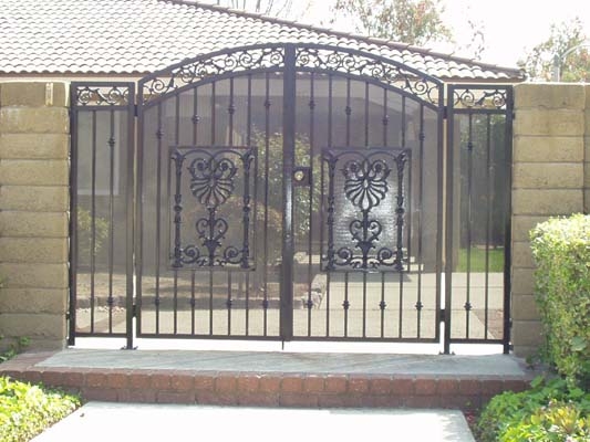 DBLG-double-gates-45