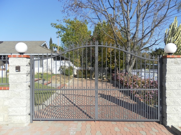 DBLG-double-gates-53