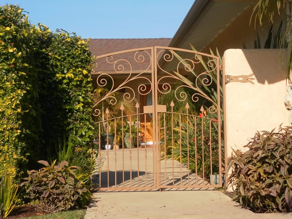 DBLG-double-gates-62