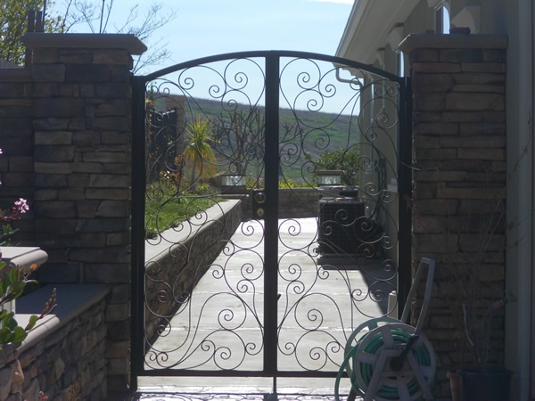 DBLG-double-gates-63