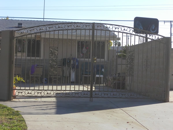 DBLG-double-gates-66