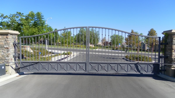 DBLG-double-gates-72